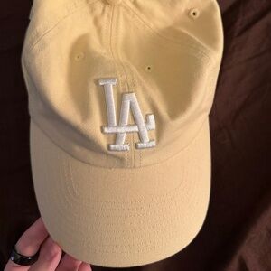 Butter yellow LA baseball hat